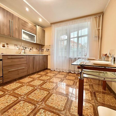 Apartpoltava 100 Квадратних Метрів Затишку В Серці Полтави, Корпусний Парк, Банківський Чек Exteriör bild