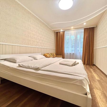 Apartpoltava 100 Квадратних Метрів Затишку В Серці Полтави, Корпусний Парк, Банківський Чек Exteriör bild