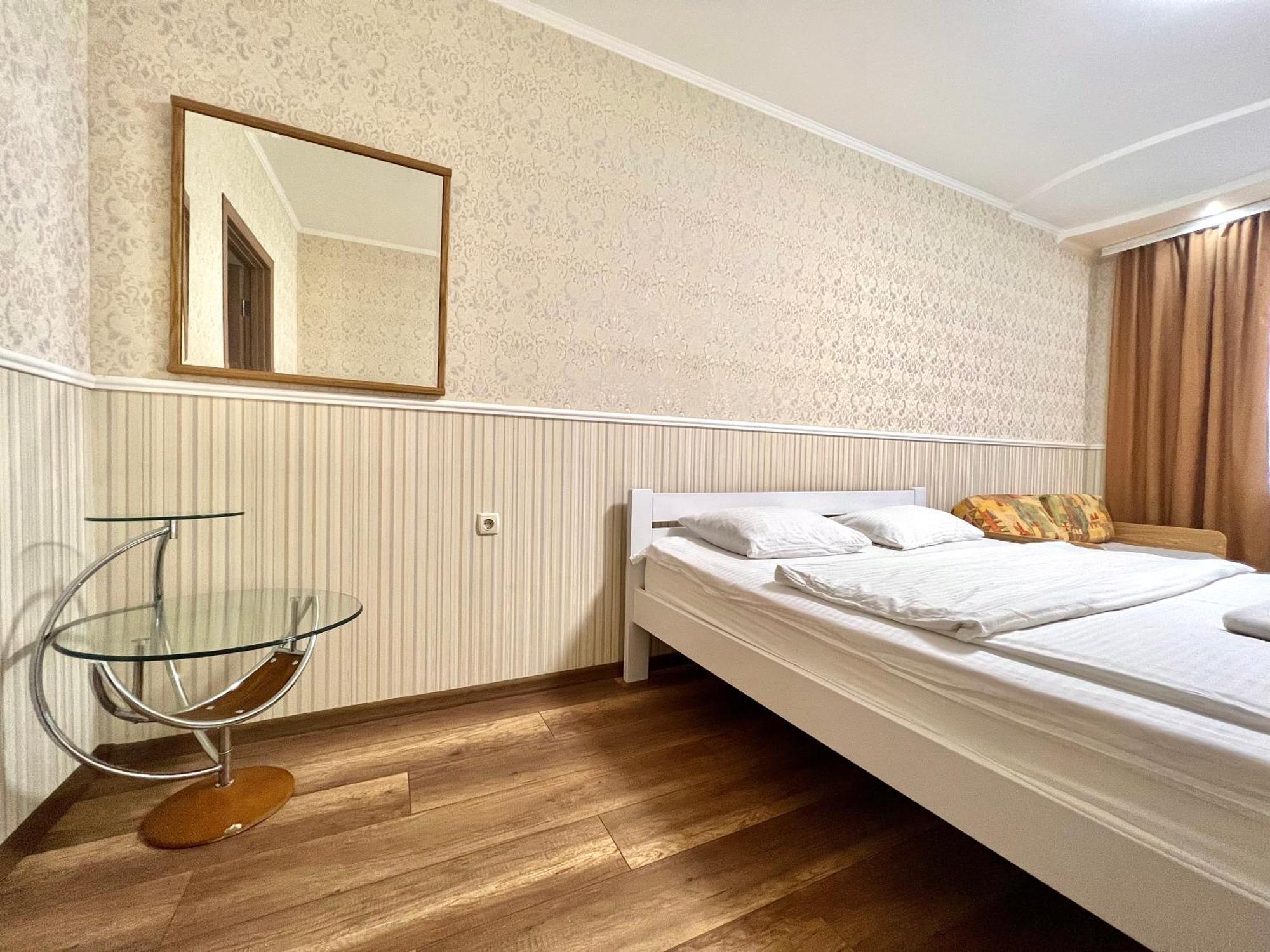 Apartpoltava 100 Квадратних Метрів Затишку В Серці Полтави, Корпусний Парк, Банківський Чек Exteriör bild